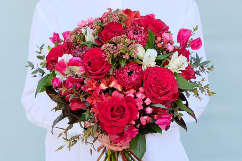 red_bouquet_10000